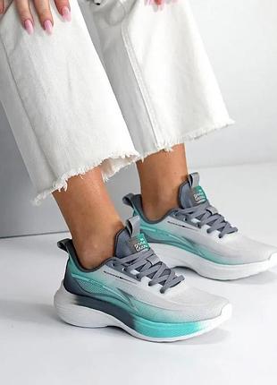 Кроссовки. 9