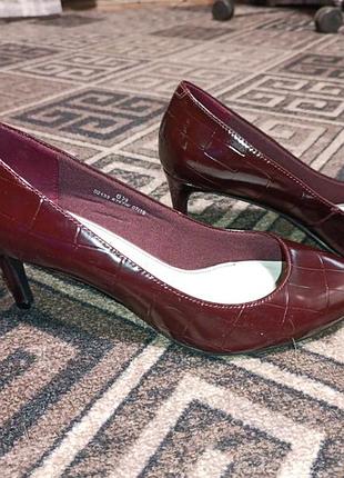 Туфли женские