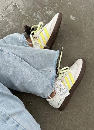 Женские кроссовки adidas samba x wales bonner yellow premium