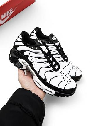 Мужские кроссовки nike air max tn plus белые с черным🔥