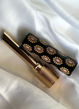 Помада-блиск gucci glow & care shine lipstick rouge de beauté brillant 217 valeria rose5 фото