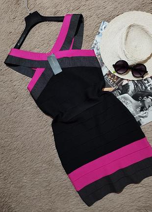 Красивое платье бандо с утягивающим эффектом/платье