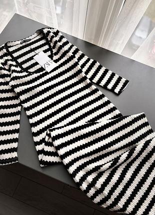 Платье миди вязаное в полоску zara