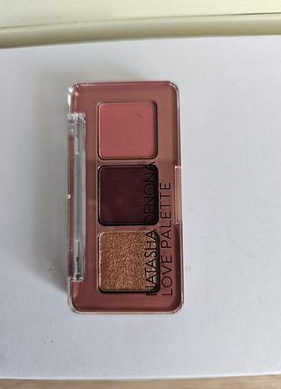 Палетка natasha denona love palette