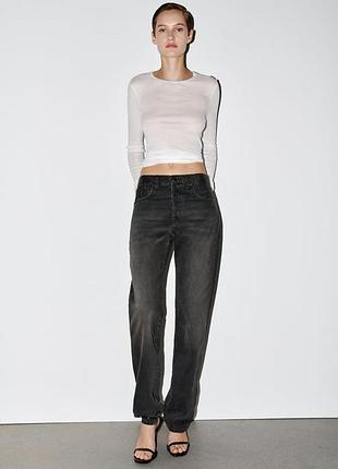 Серые джинсы zara