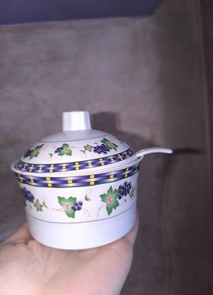 Стильная сахарница срусника с ложкой меламин