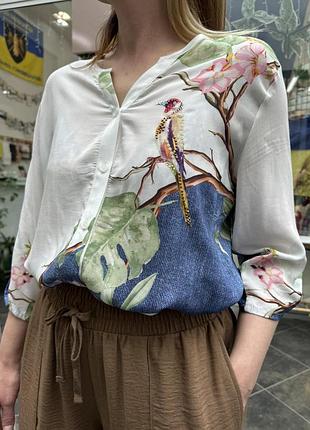 Блуза из батиста натуральная с птицей
