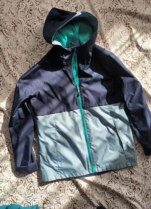 Куртка вітрівка quechua s/m
