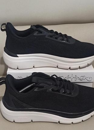 Кросівки fitville
