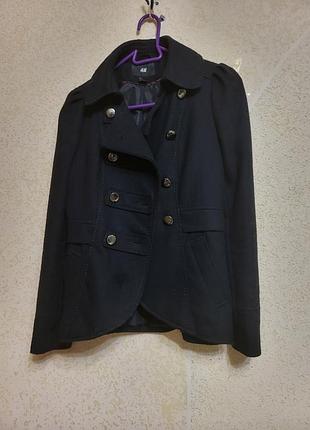 Теплый пиджак h&m шерстяное пальто милитари жакет бушлат двубортное пальто s