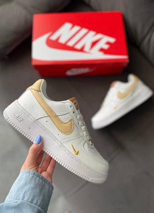 Кроссовки nike mustang nike mustang roshe bone white sneakers clearance code beige