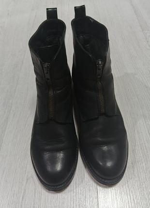 Ботинки женские из натуральной кожи