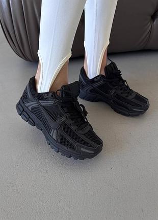 Женские кроссовки nike vomero 5 «triple black» premium