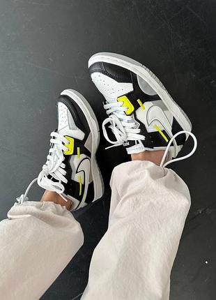 Женские кроссовки nike sb dunk low scrap wolf grey / light lemon 🍋 premium
