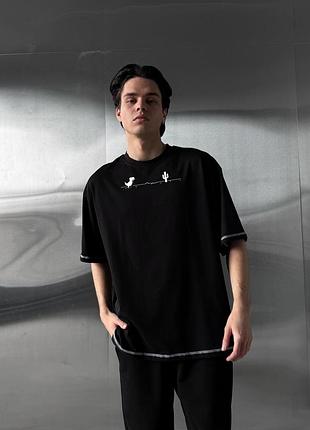 Оверсайз футболка черная paws с белыми швами