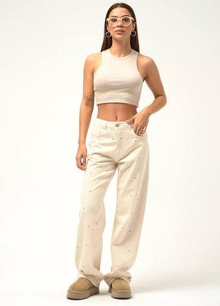 Стильные loose jeans с камушками и вышитыми капочками 🔝