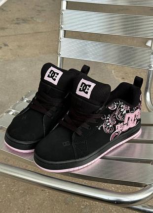 Dc court graffik x black sabbath pink6 фото