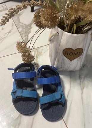 Детские летние сандали на мальчика