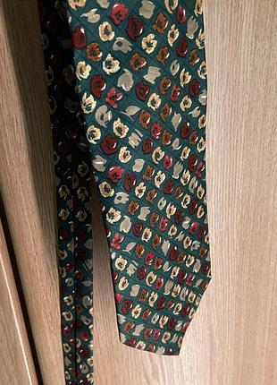 Краватка зроблена в італії