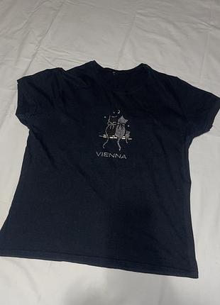 Футболка жіноча