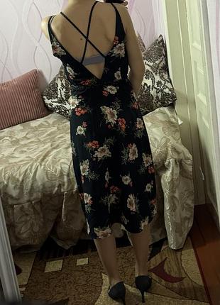 Сукня на запах