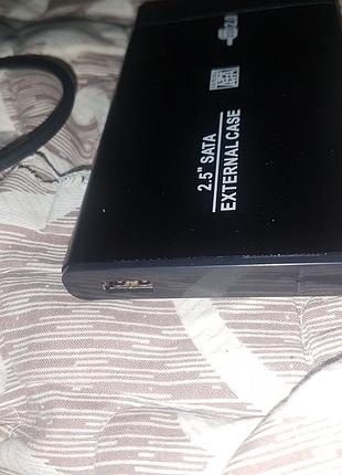 Новый карман для подключение внешнего диска ноутбучного размера 
hdd или ssd корпус металлический.
