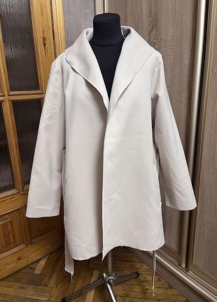 Пальто біле