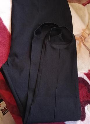 Штани - ретузи  yours ,стрейч в стані нової речі, мають резинку знизу.54-56