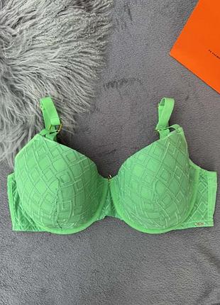 Шикарный бюстгальтер george