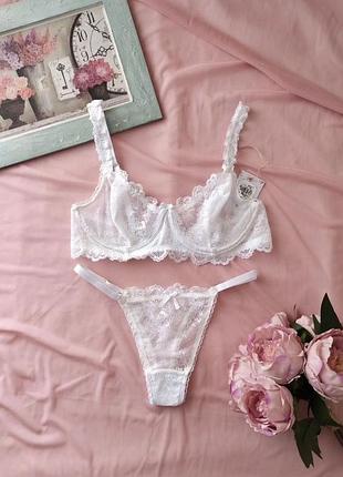 Комплект лиф и трусики стринги сетевые