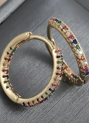 Женские изящные серьги цвет золотистый декор разноцветных камней