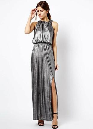 Длинное серебряное платье