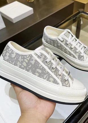 Кеди жіночі в стилі dior