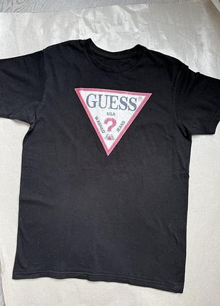 Футболка guess