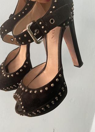 Босоніжки prada оригінал шкіра 38