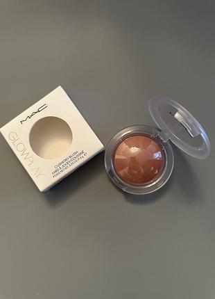 Mac румʼяна glow play cushiony blush blush, please