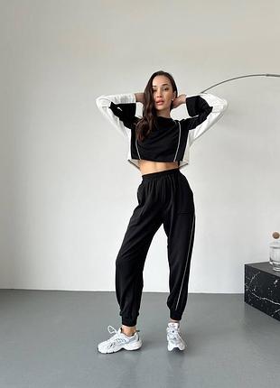 Спортивный костюм