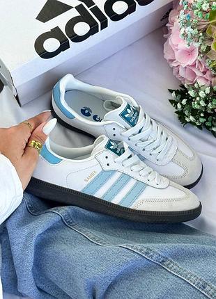 Кроссовки yeezy translucent black and color white gold