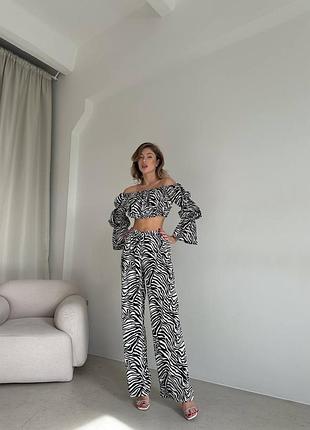 Женский костюм двойка