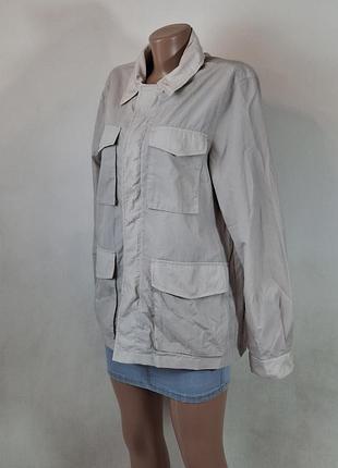 Стильная мужская куртка ветровка