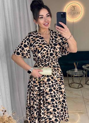 Женское платье миди