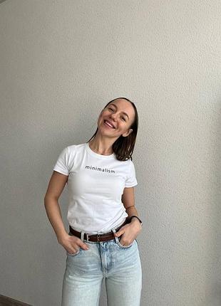 Жіноча базова футболка з написом minimalism