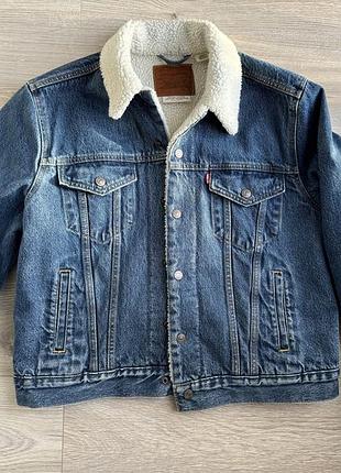 Джинсова куртка levis
