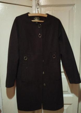 Пальто без воротника