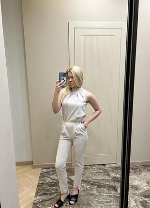 Комбинезон телесного цвета