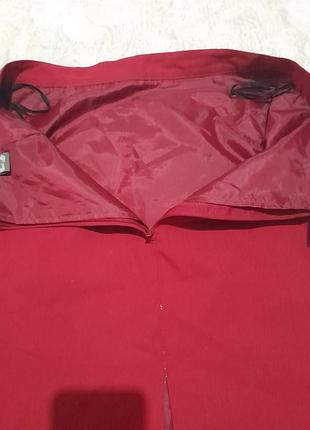 Червона спідниця 3