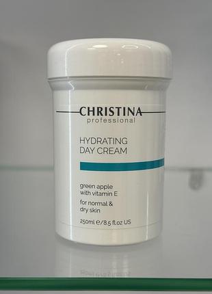 Увлажняющий дневной крем с зеленым яблоком и витамином э для нормальной и сухой кожи