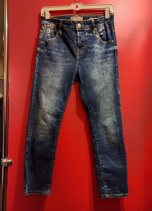 Укорочені джинси guess