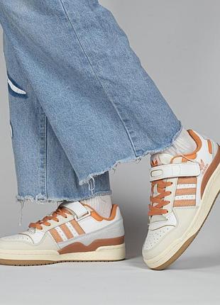 Жіночі кросівки adidas forum low these orange
