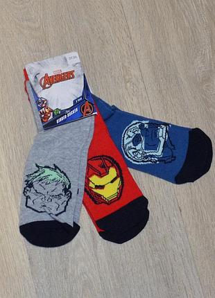 Шкарпетки marvel 23-26. 3 пари avengers lupilu месники носки набір комплект класні носочки марвел дитячі халк залізна людина капітан америка